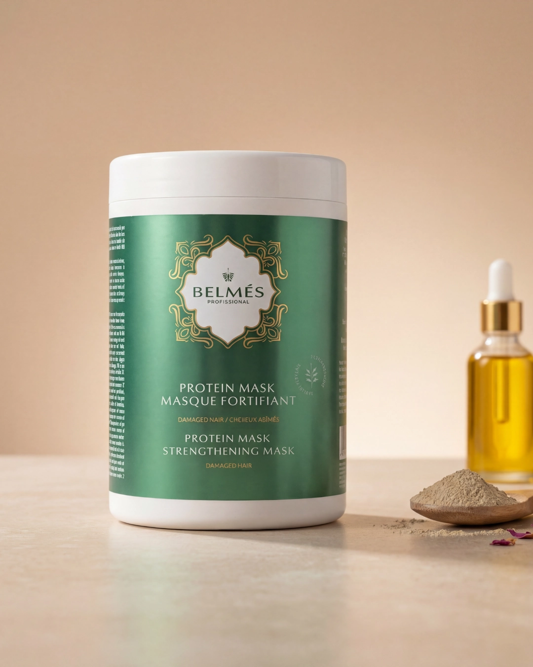 Pot masque fortifiant protéiné Belmés Profissional cheveux abîmés – flacon d'huile pipette dorée et poudre naturelle en arrière-plan